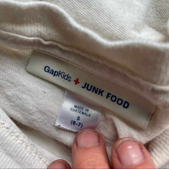 GAP Junk Food Collaboration Star Wars Darth Vader Long Sleeved Tee Small 6-7 - Picture 2 of 8